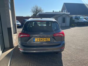 Ford Focus Wagon 1.0 EcoBoost Vignale, foto 4