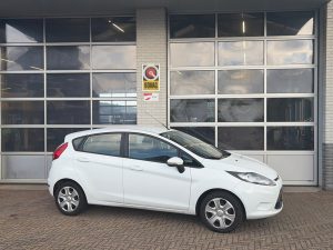 Ford Fiesta 1.25 Champion, foto 1